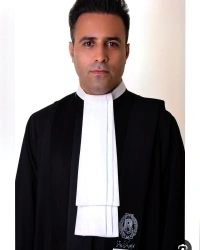 اکبر قلی زاده