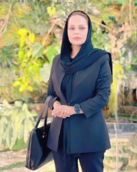 زهرا مؤمن پور