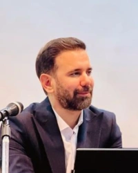 احسان مشکل گشا