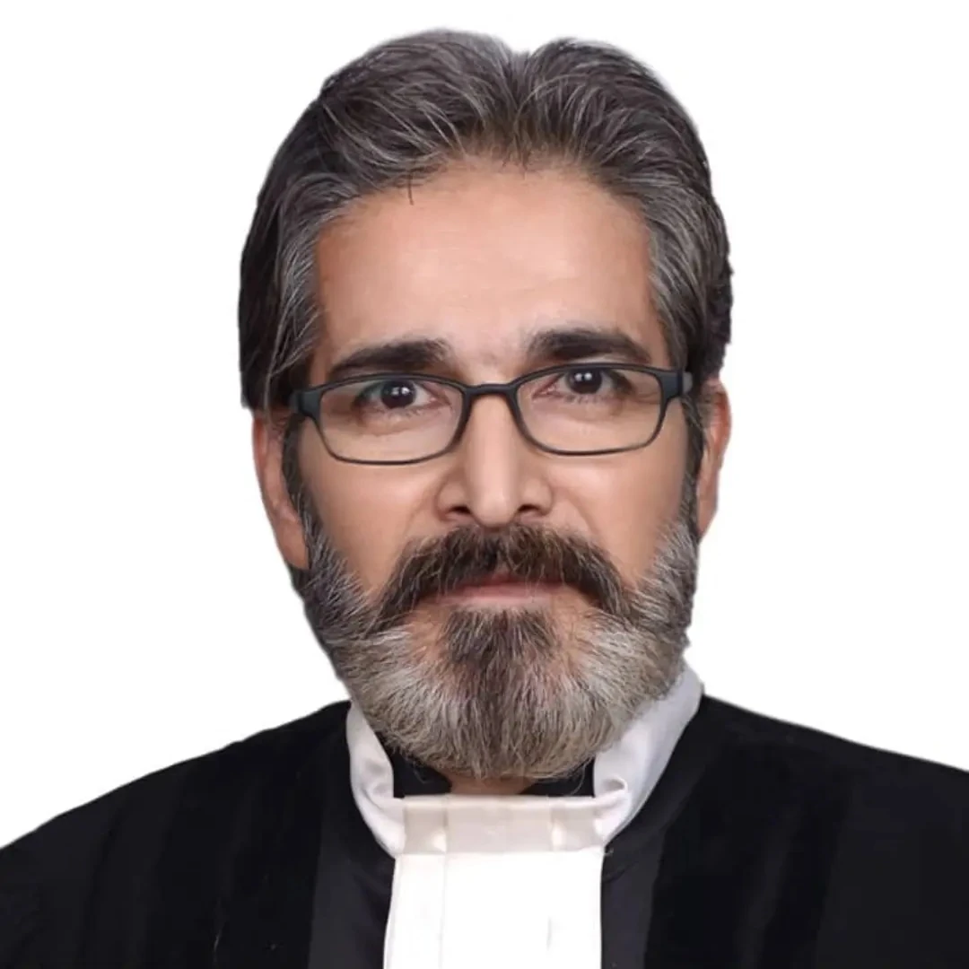 تصویر دفتر محمود غلامی